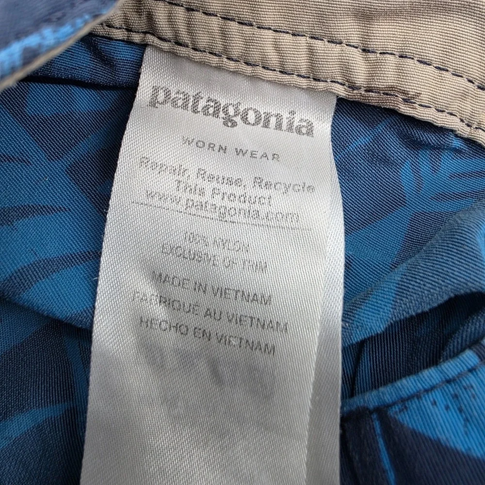 Patagonia Scallop Hem Board Shorts Mens 30 Blue Geometric Tribal Print 8